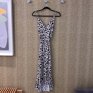 Kivari maxi dress size xs.